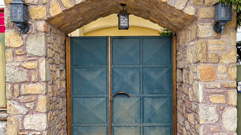 🏡Πολυτελής Διώροφη Κατοικία 327τ.μ, στην Άψαλο